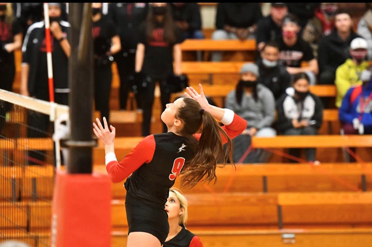 Red Devils Beat Coffeyville In 5
